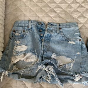 Levi woman’s denim shorts - great condition!